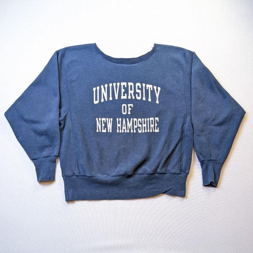 Vintage Champion Reverse Weave University of New Hampshire Bully Cut Sweatshirt